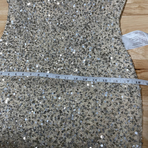 Mac Duggal NWOT Silver Sequined Modi Sheath Cocktail Dress Size 6 Beaded Sparkle - Picture 10 of 12